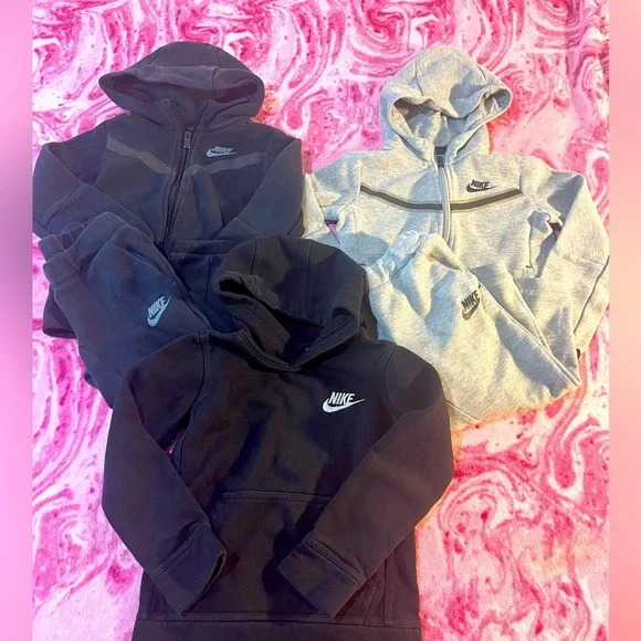 BUNDLE OF 2 Toddler Nike Tech Track Suits - Picture 2 of 7